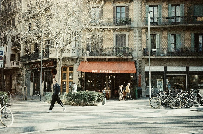 RETOCOLOR Glow 400 35mm Color Negative Film, 27EXP, ISO400, C41-processing, DX-Coded, Retro Color - Image 2